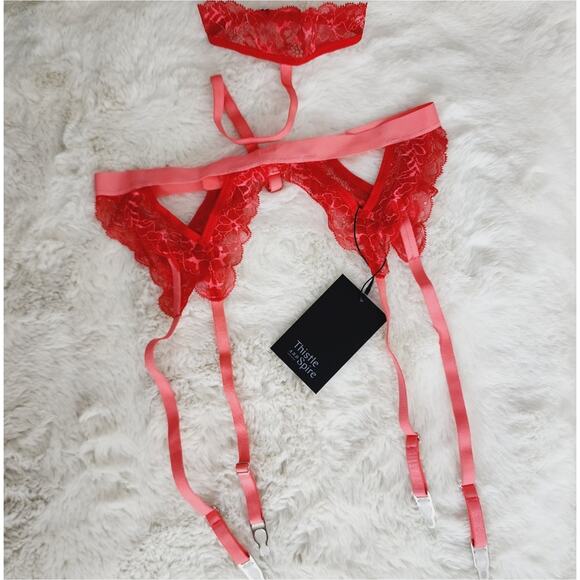 NEW Thistle and Spire Kane Red Pink Lace Chili Garter Belt and Choker  Set - Picture 1 of 8